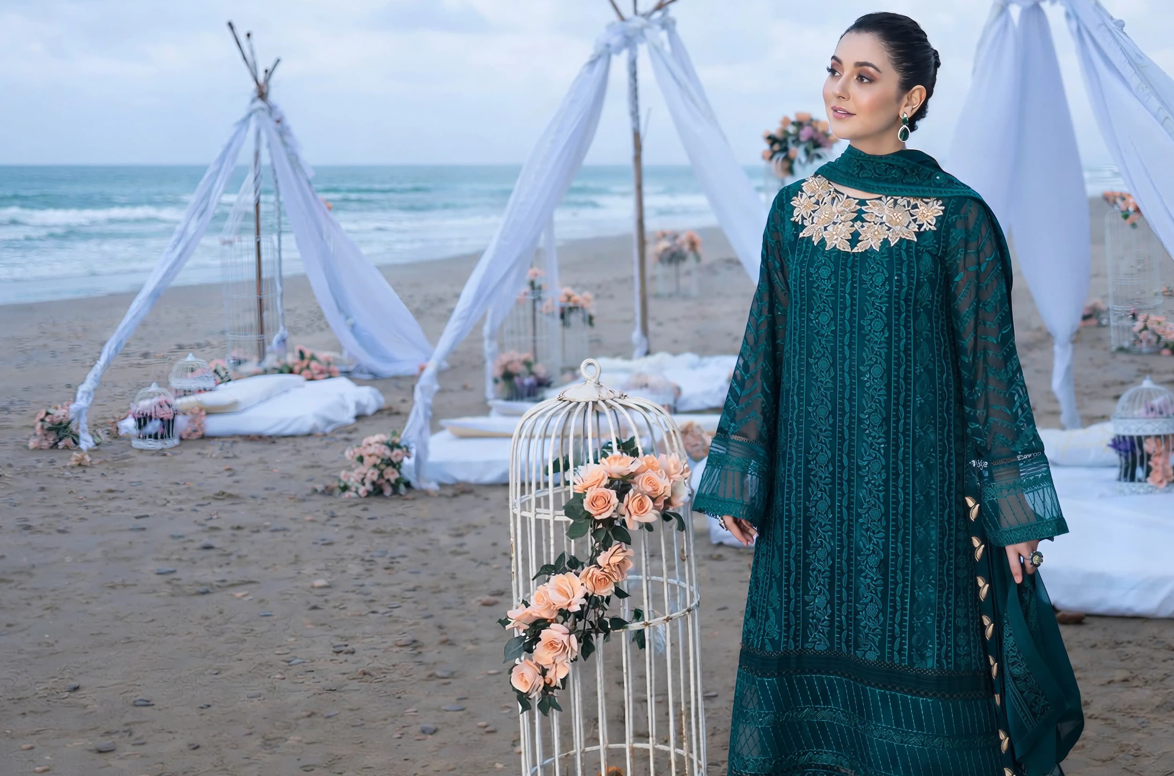 Shop latest Pakistani unstitched & lawn collection