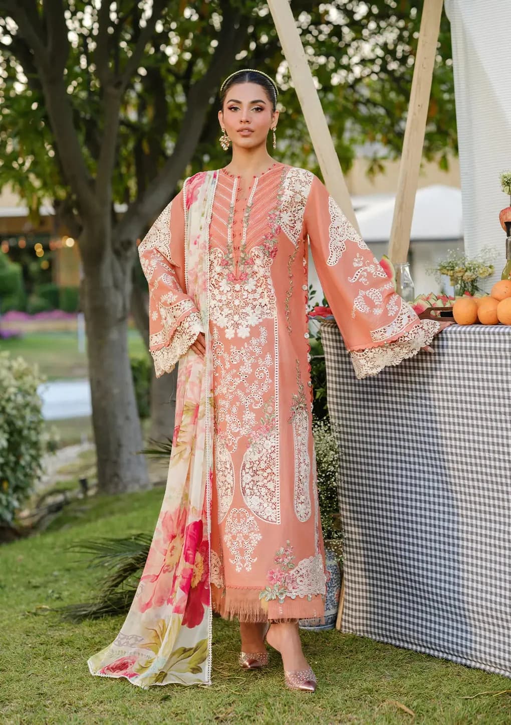 Full Embroidered Chikankari 3 Piece Suit with Net Dupatta Pakistan