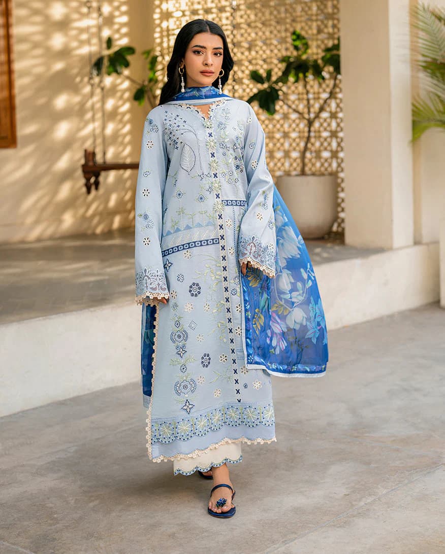 Embroidered 3 Piece Suit with Net Dupatta & Patches Pakistan